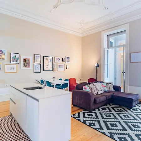 Marques 191 - Classy Modern Flat With Garden