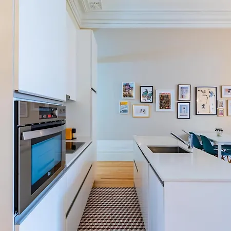 Marques 191 - Classy Modern Flat With Garden * Porto